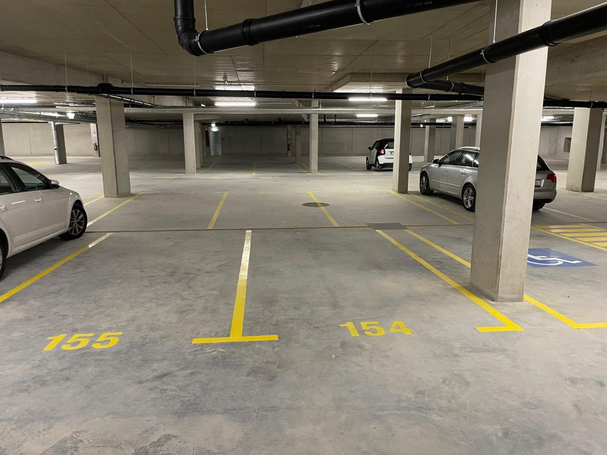 Luxusapartment Mit 40 Qm Terrasse, E-Parkplatz Und Parkplatz 格拉茨 外观 照片