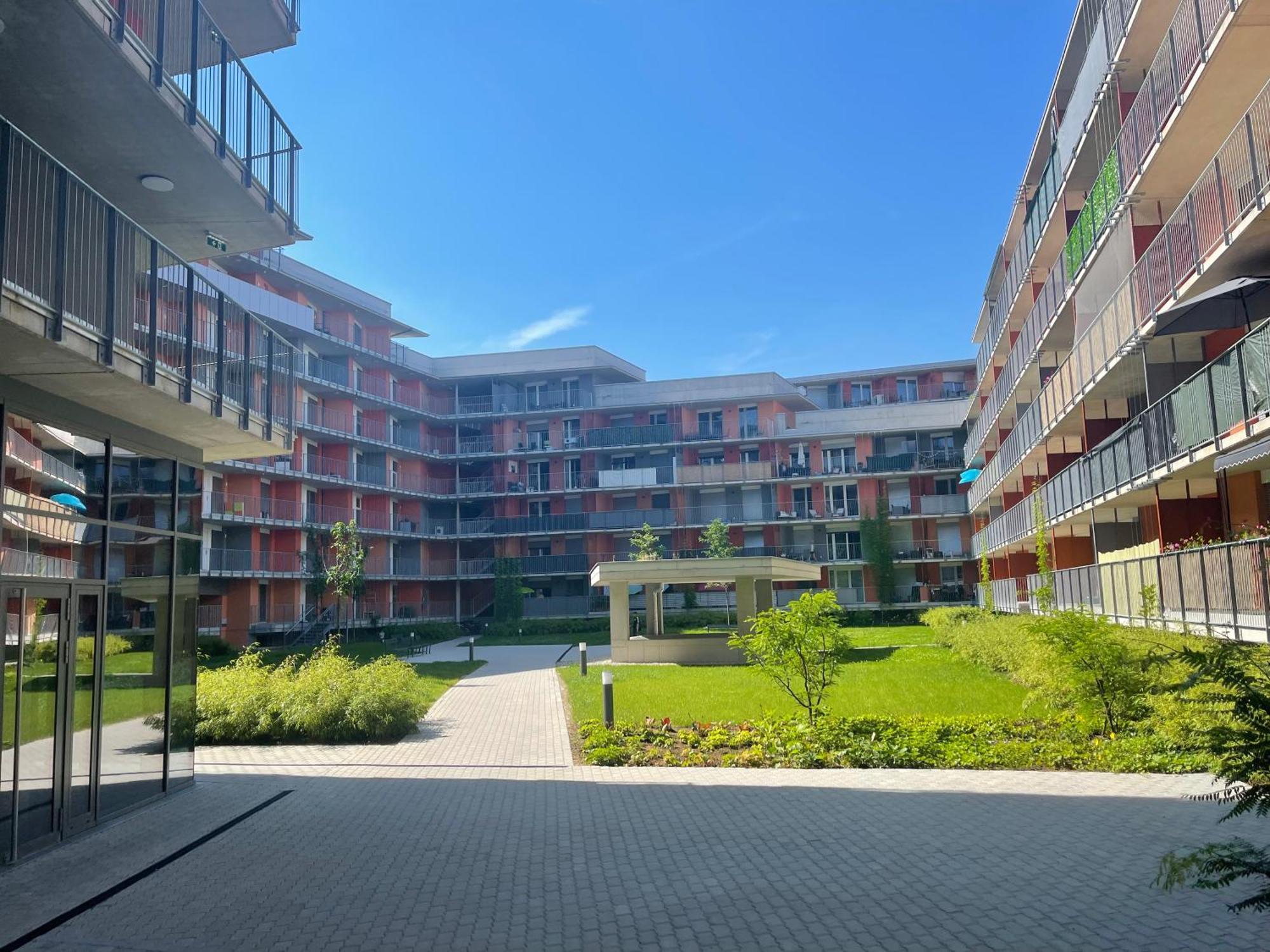 Luxusapartment Mit 40 Qm Terrasse, E-Parkplatz Und Parkplatz 格拉茨 外观 照片